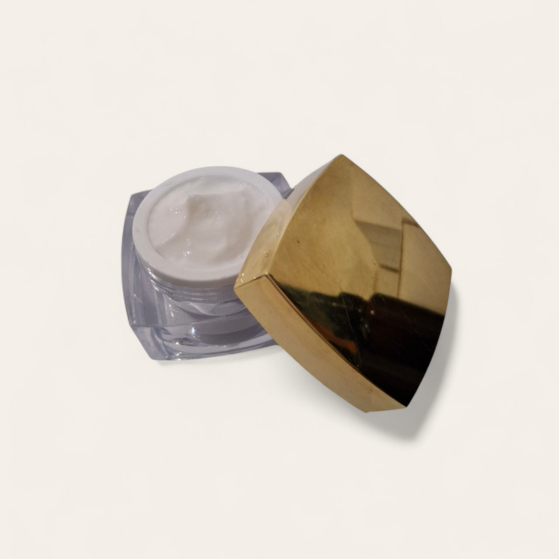 کرم جوانساز پوست صورت ضدچروک